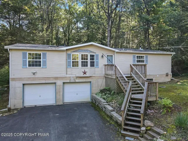 $304,999 | 137 Chicola Lake-South Trail, Saylorsburg, PA 18353