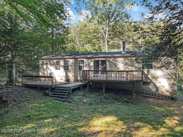 $304,999 | 137 Chicola Lake-South Trail, Saylorsburg, PA 18353