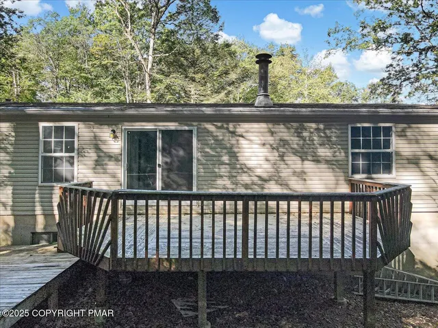 $304,999 | 137 Chicola Lake-South Trail, Saylorsburg, PA 18353