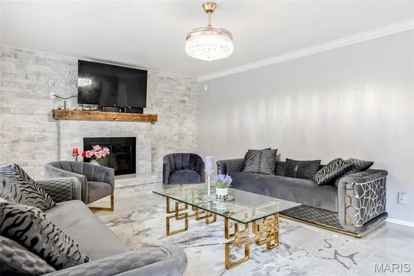 $535,000 | 1730 Woodmore Oaks Drive, Manchester, MO 63021