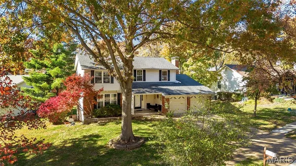 $535,000 | 1730 Woodmore Oaks Drive, Manchester, MO 63021