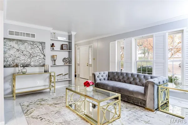 $535,000 | 1730 Woodmore Oaks Drive, Manchester, MO 63021