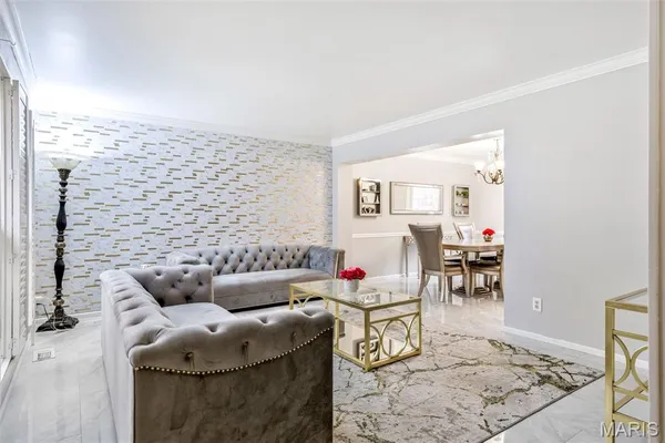 $535,000 | 1730 Woodmore Oaks Drive, Manchester, MO 63021