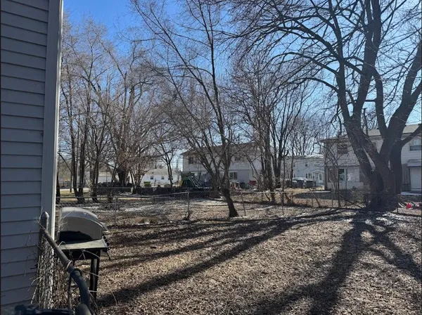 $199,900 | 2336 Deerfield Court, Westland, MI 48186