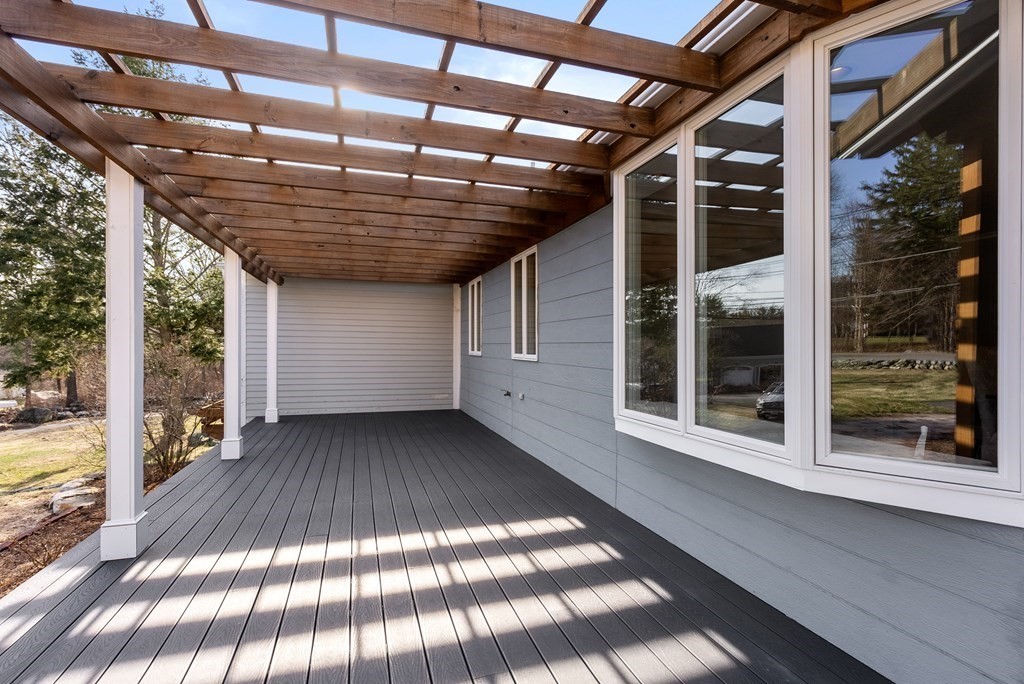 179 Concord Road Sudbury, MA 01776 - Photo 5 of 34 Gallery Image 5