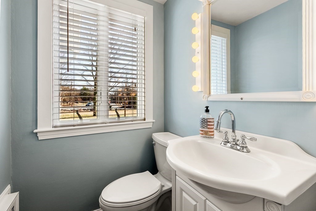 179 Concord Road Sudbury, MA 01776 - Photo 9 of 34 Gallery Image 9