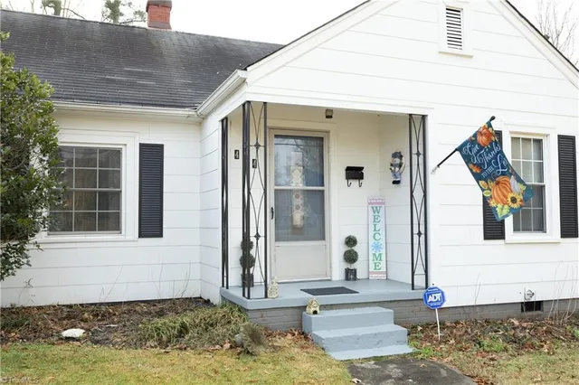 $200,000 | 434 Ward Street, Graham, NC 27253