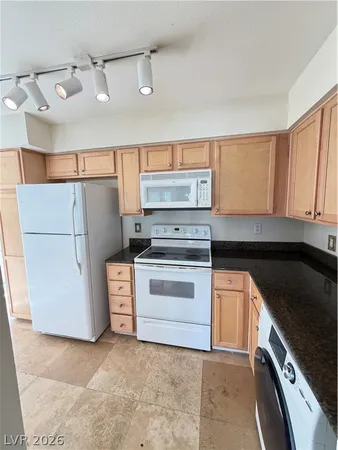 $1,430 | 778 Oakmont Avenue, Unit 309, Las Vegas, NV 89109