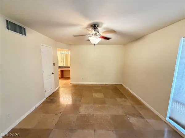 $1,430 | 778 Oakmont Avenue, Unit 309, Las Vegas, NV 89109