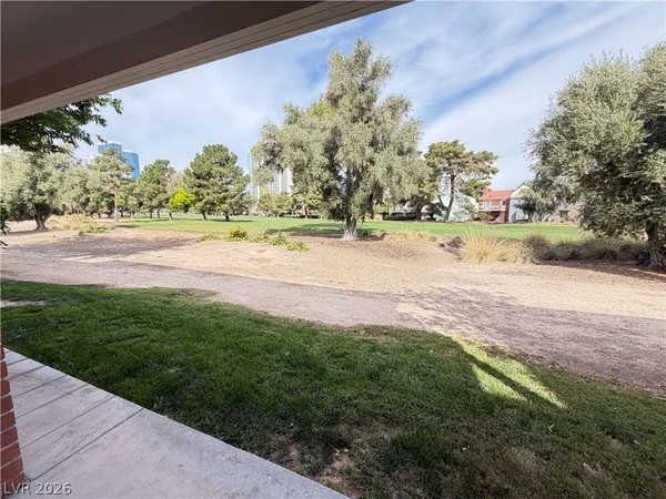 $1,430 | 778 Oakmont Avenue, Unit 309, Las Vegas, NV 89109