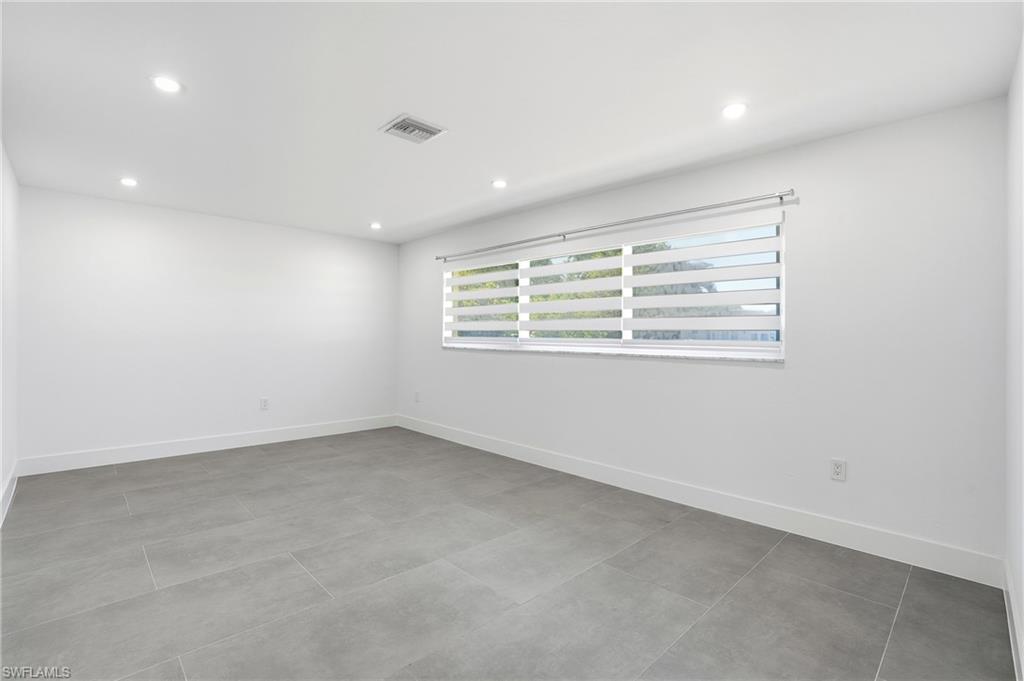 3929 Mohawk Place Naples, FL 34112 - Photo 16 of 47 Gallery Image 16