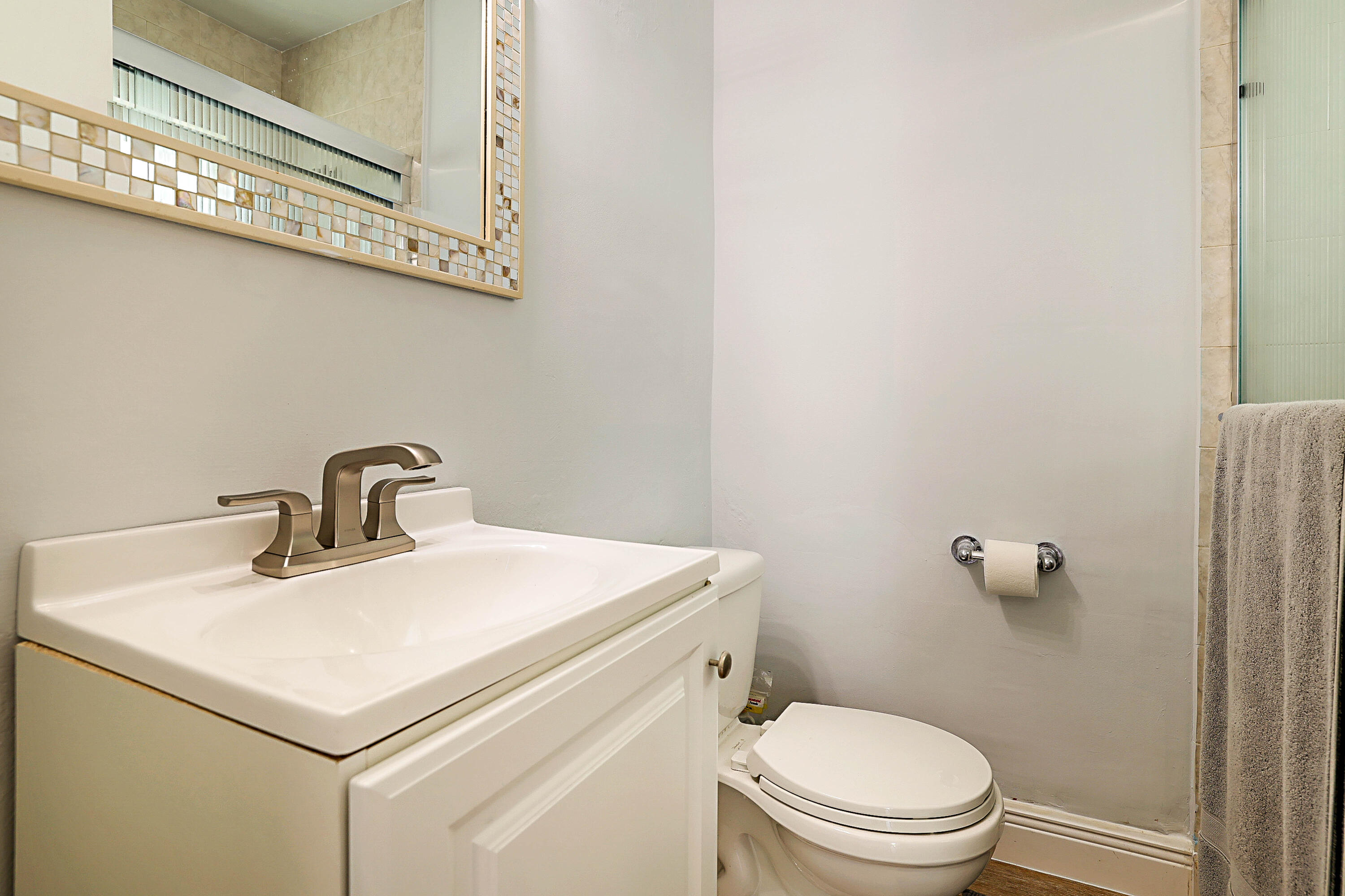 354 Manchester Street Boca Raton, FL 33487 - Photo 13 of 15 18