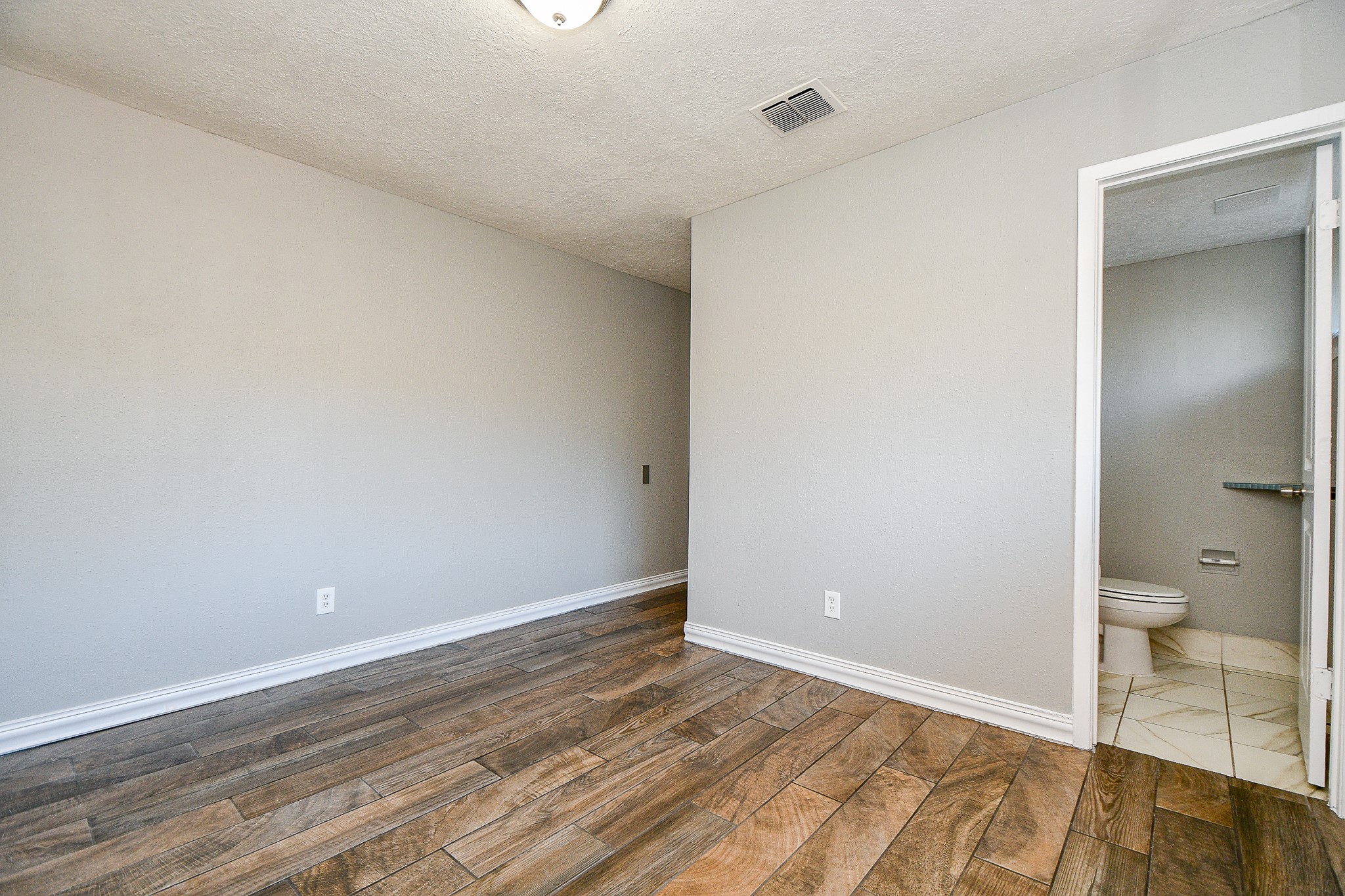 7619 West Gulf Bank Road Houston, TX 77040 - Photo 18 of 33