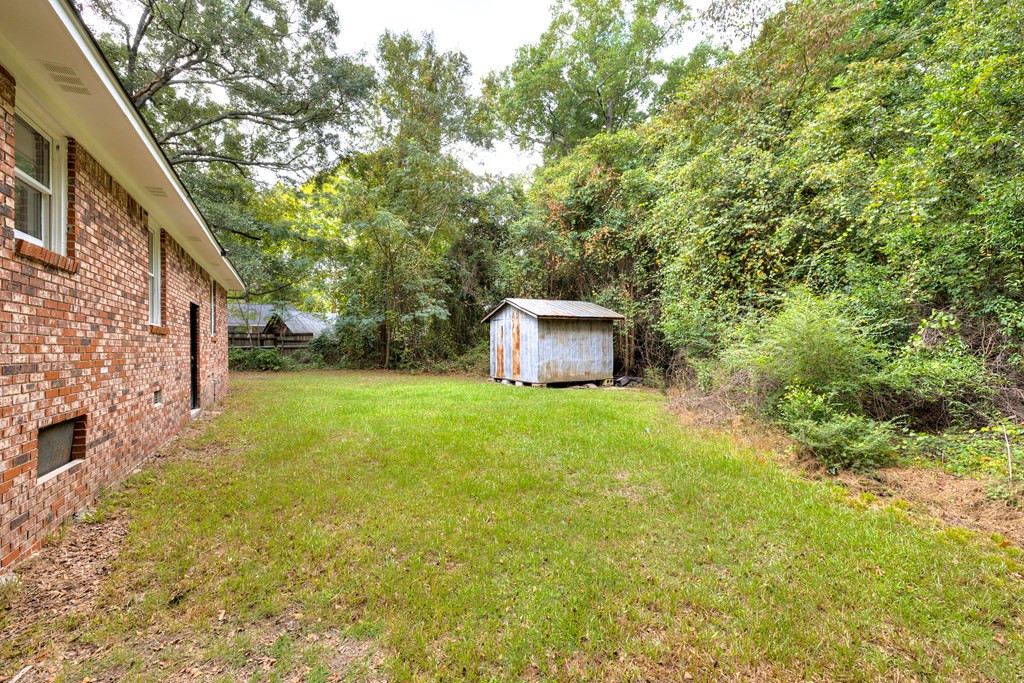 4 Pineneedle Court Sumter, SC 29150 - Photo 3 of 17 Gallery Image 3