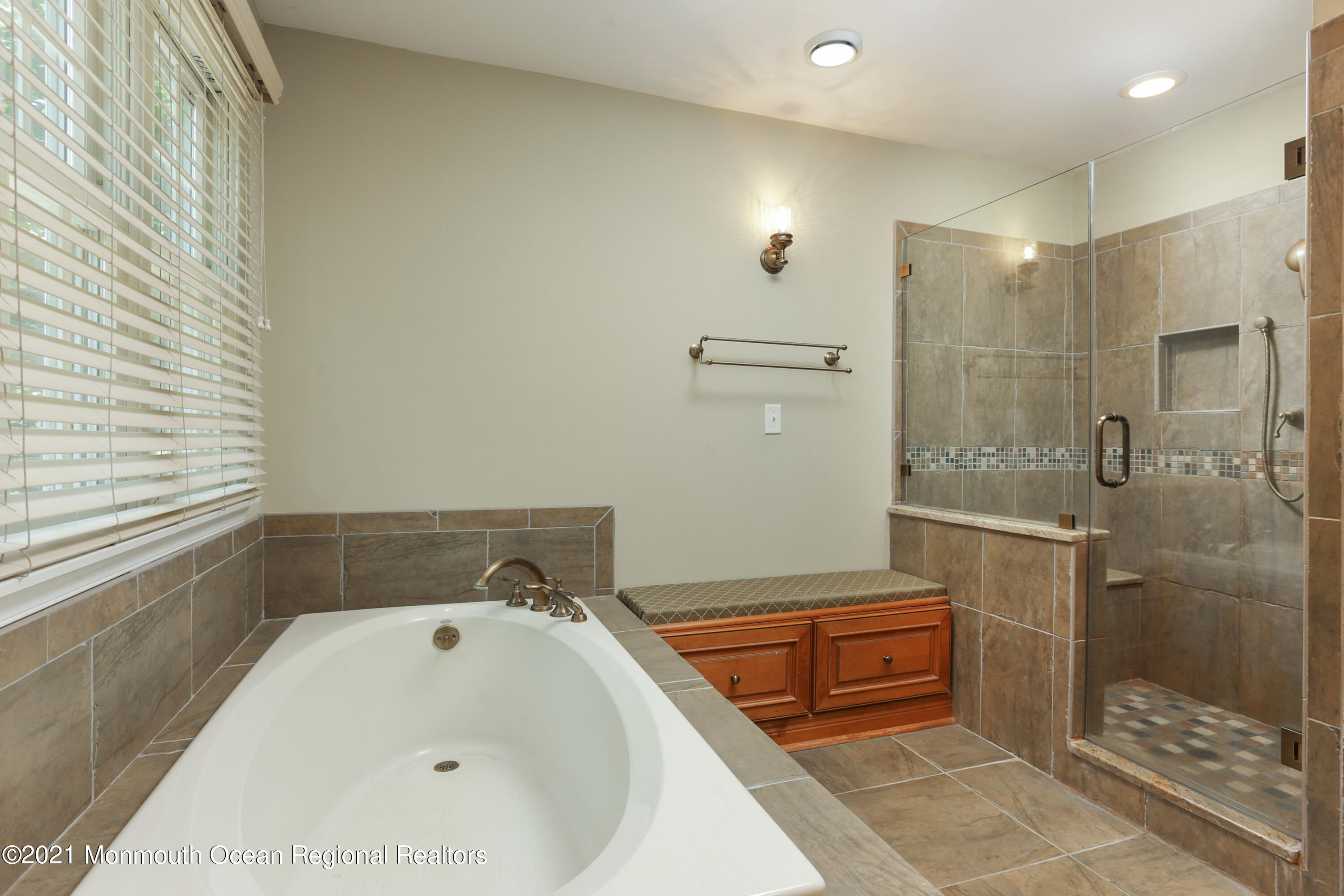 88 Hominy Hill Road Colts Neck, NJ 07722 - Photo 18 of 25 primary bath