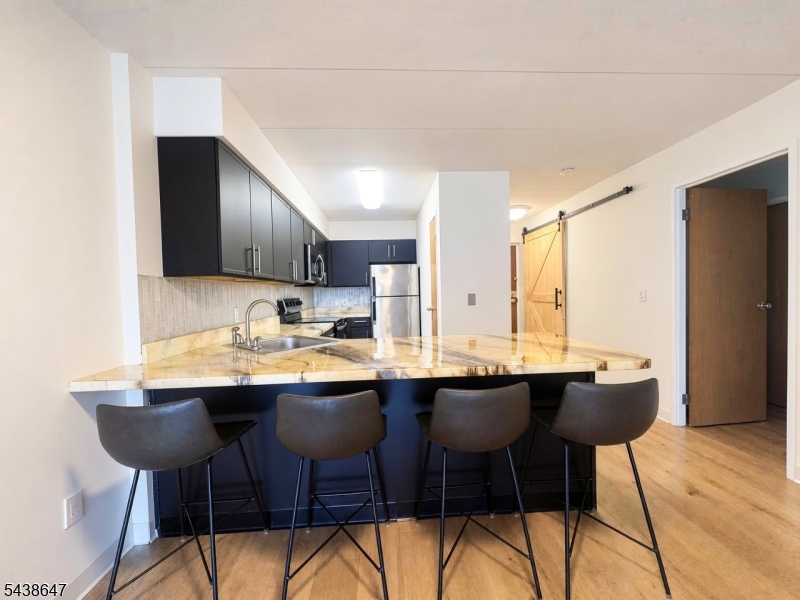 5 Linden Street Hackensack, NJ 07601 - Photo 4 of 15