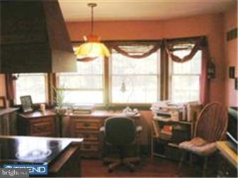 62 North Burden Hill Road Quinton, NJ 08079 - Photo 3 of 10 Office / Study