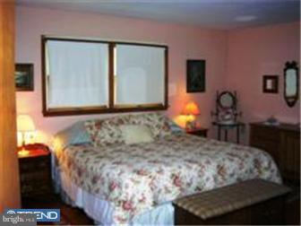 62 North Burden Hill Road Quinton, NJ 08079 - Photo 7 of 10 Bedroom - Main