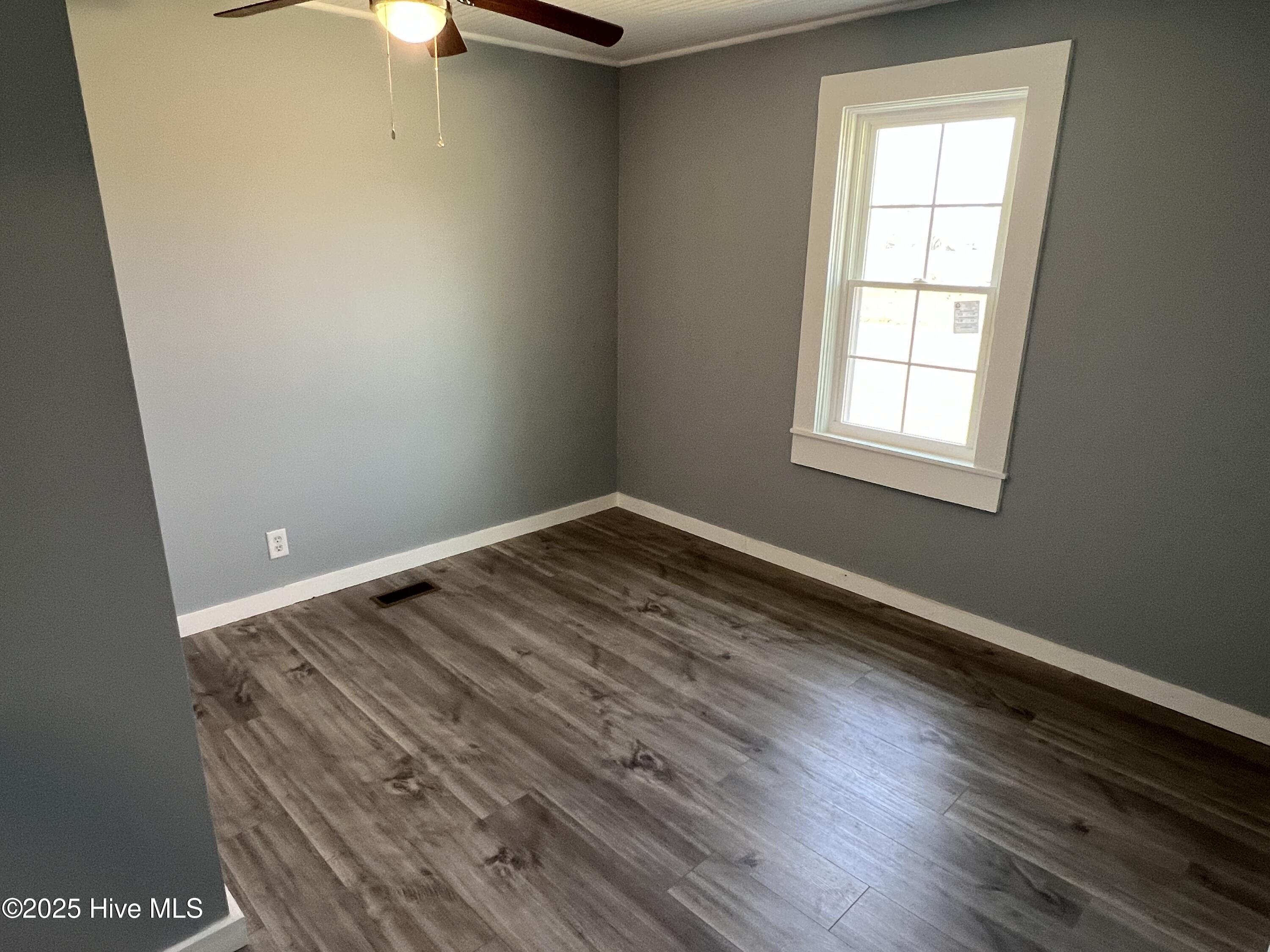 342 Burney Ford Road Clarkton, NC 28433 - Photo 17 of 24 IMG_6398