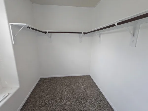 $2,350 | 9938 Swallow Drive, Conroe, TX 77385
