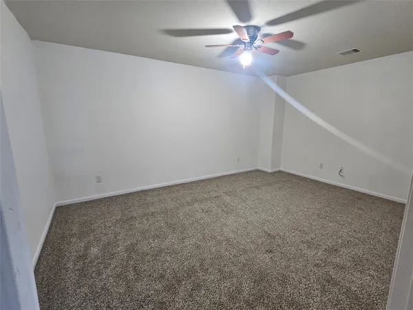 $2,350 | 9938 Swallow Drive, Conroe, TX 77385