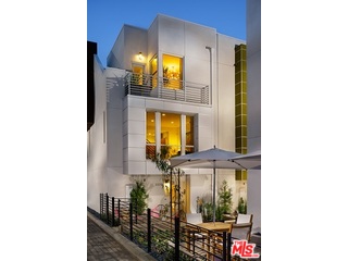 2205 Tom Mix Road Los Angeles, CA 90026 - Photo 2 of 5