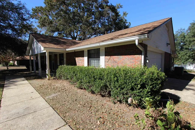 $315,000 | 4274 Kensington Road, Tallahassee, FL 32303