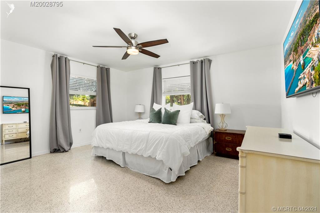 2009 Northwest Azalea Street Stuart, FL 34994 - Photo 16 of 31 Gallery Image 16