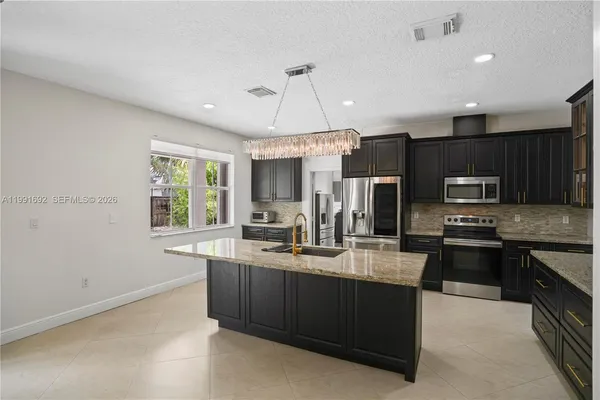 $5,200 | 20234 Southwest 128th Place, Miami, FL 33177