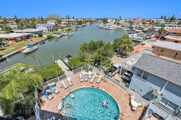 $525,000 | 13999 Gulf Boulevard, Unit 406, St. Petersburg, FL 33708