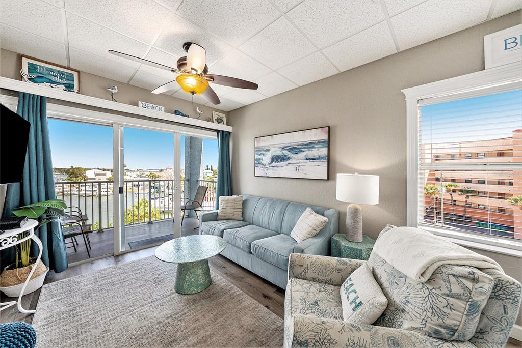 13999 Gulf Boulevard, Unit 406 St. Petersburg, FL 33708 - Photo 6 of 35