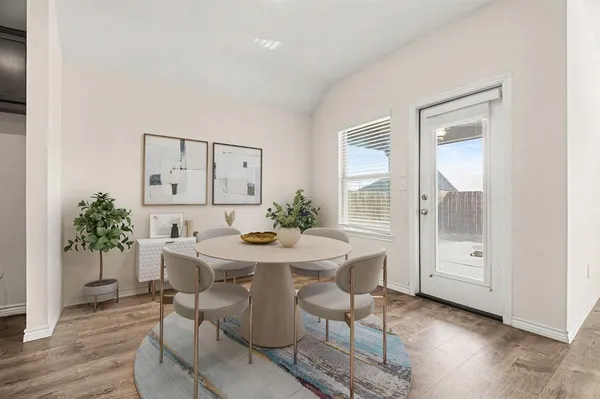 $2,100 | 611 Saddle Club Way, Princeton, TX 75407