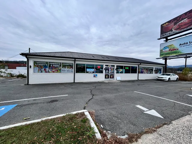 $600,000 | 208 East Walnut Avenue, Dalton, GA 30721