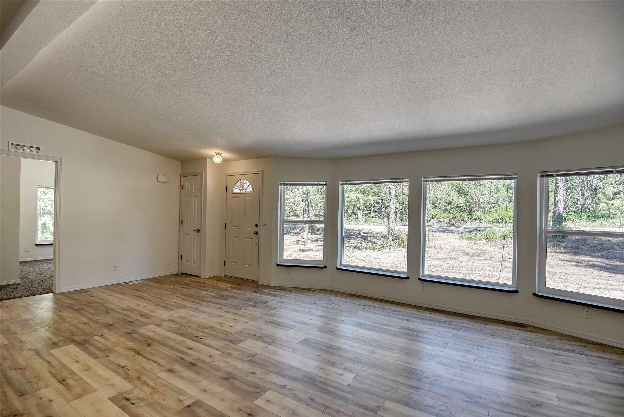 4930 Mason Road Clayton, WA 99110 - Photo 6 of 47