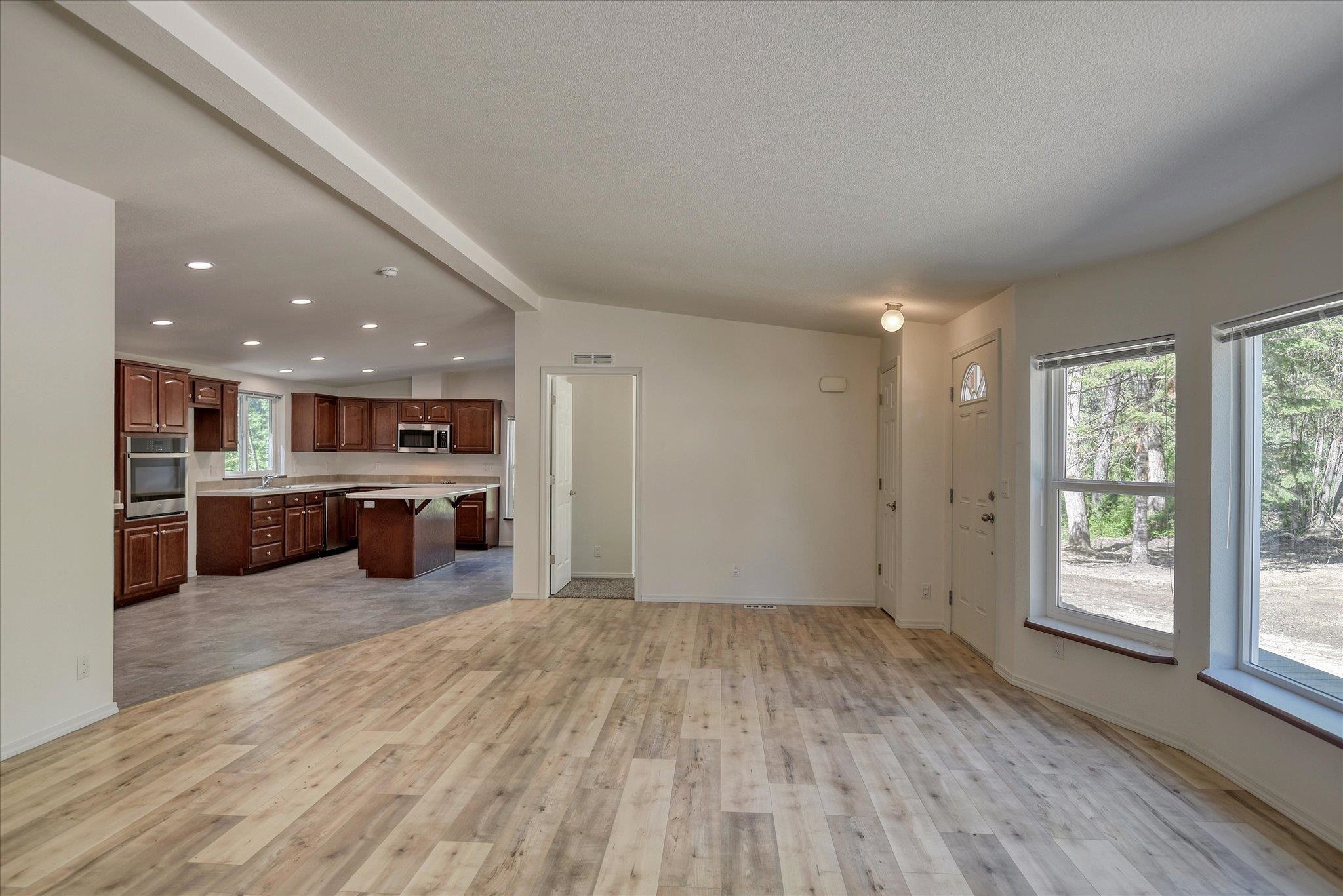 4930 Mason Road Clayton, WA 99110 - Photo 7 of 47