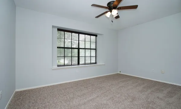 $309,000 | 1 Greeningdon Street, The Woodlands, TX 77381
