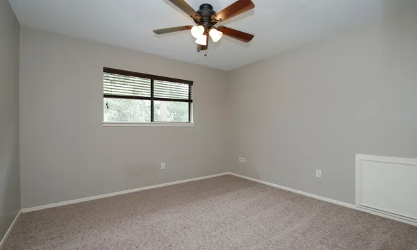 $309,000 | 1 Greeningdon Street, The Woodlands, TX 77381