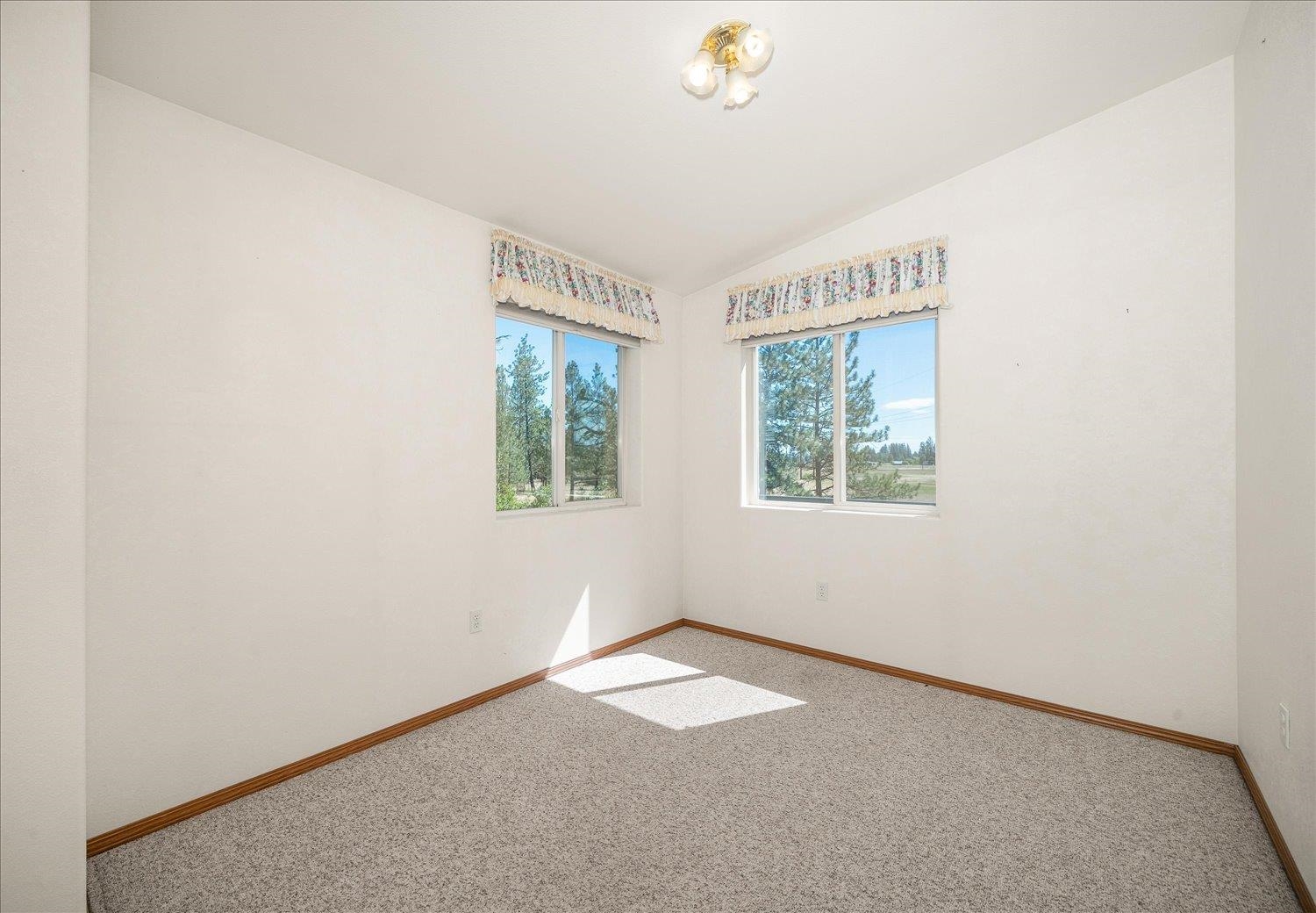 5909 South Mack Road Spokane, WA 99224 - Photo 25 of 50