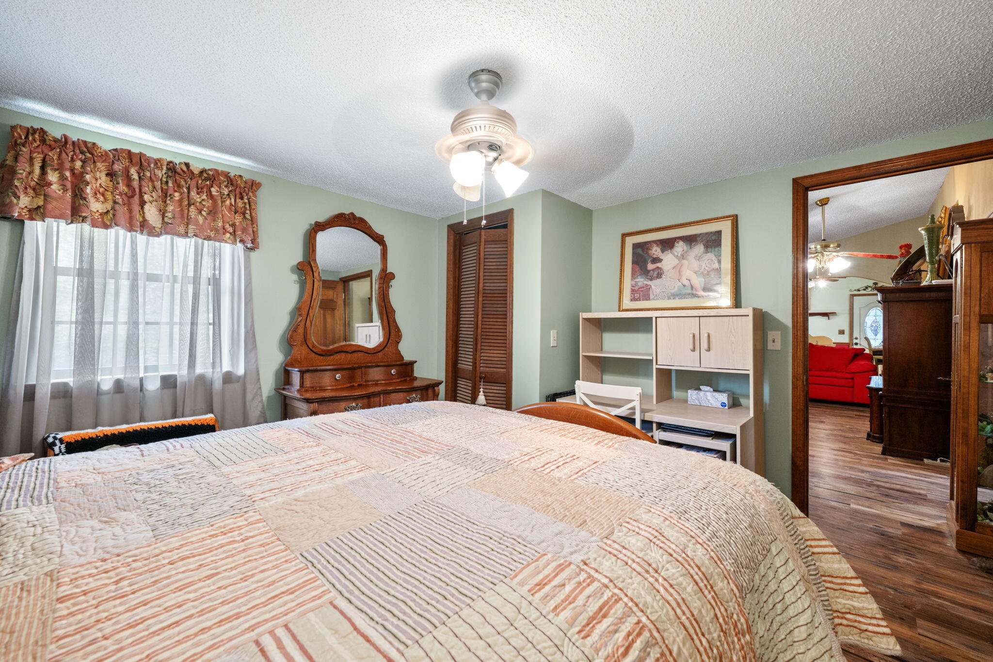 407 White Road Chattanooga, TN 37421 - Photo 45 of 64 Second bedroom