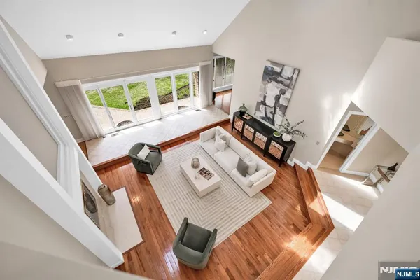 $1,799,995 | 301 Hopper Court, Franklin Lakes, NJ 07417