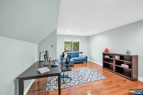 $1,799,995 | 301 Hopper Court, Franklin Lakes, NJ 07417