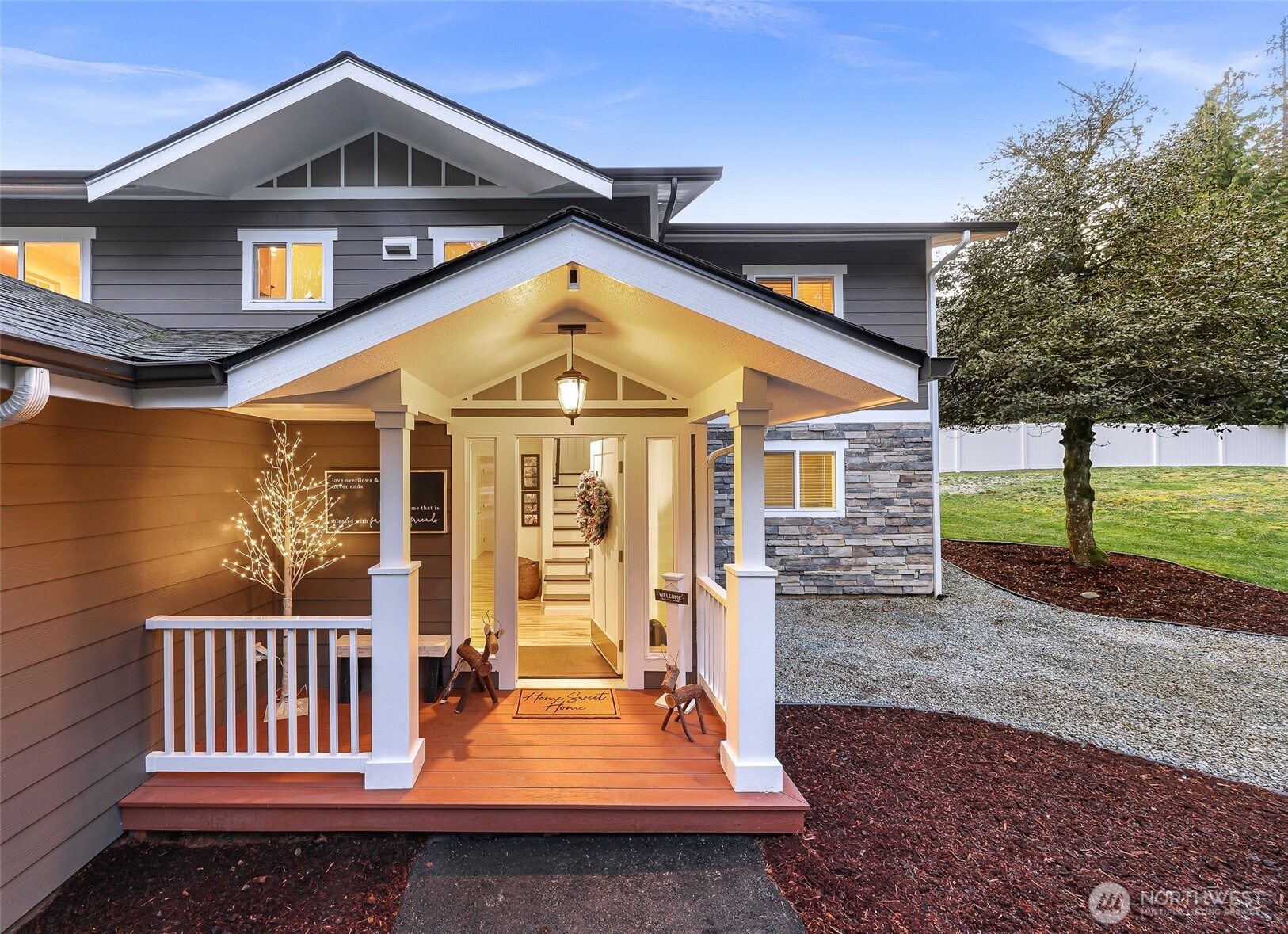 125 Summerland Road Bellingham, WA 98229 - Photo 2 of 39 Gallery Image 2