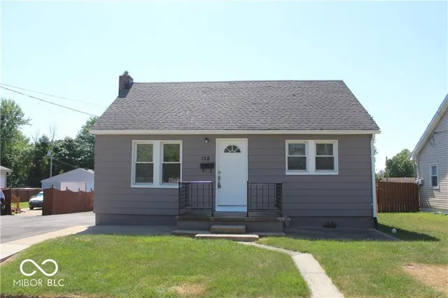 $559,000 | 112 North Grant Street, Brownsburg, IN 46112