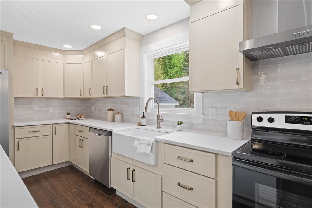 18 Ramshorn Road Charlton, MA 01507 - Photo 8 of 27