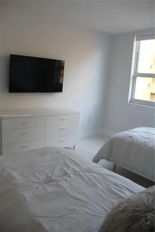 a close view of sink