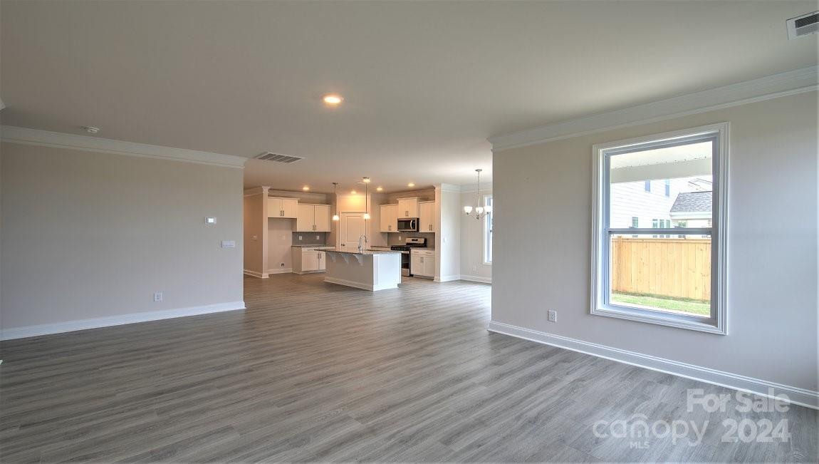 331 Fox Cove Road Hendersonville, NC 28792 - Photo 8 of 29 Gallery Image 8