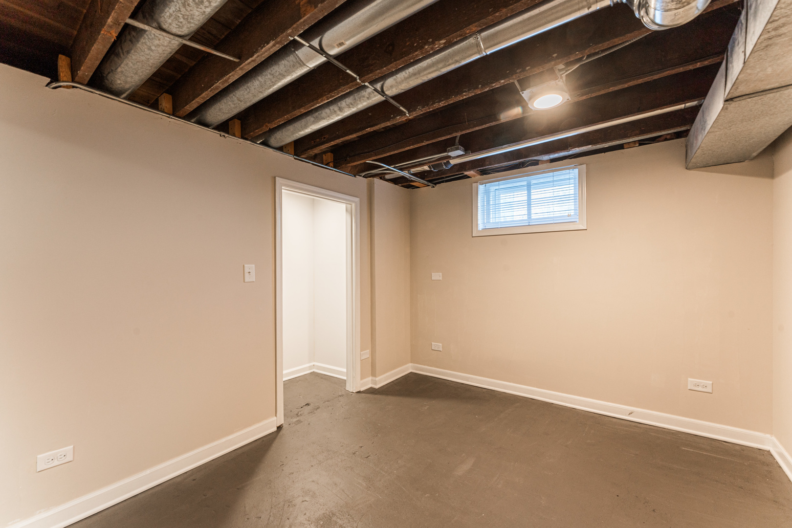 181 North Prince Crossing Road West Chicago, IL 60185 - Photo 43 of 62 a view of empty room