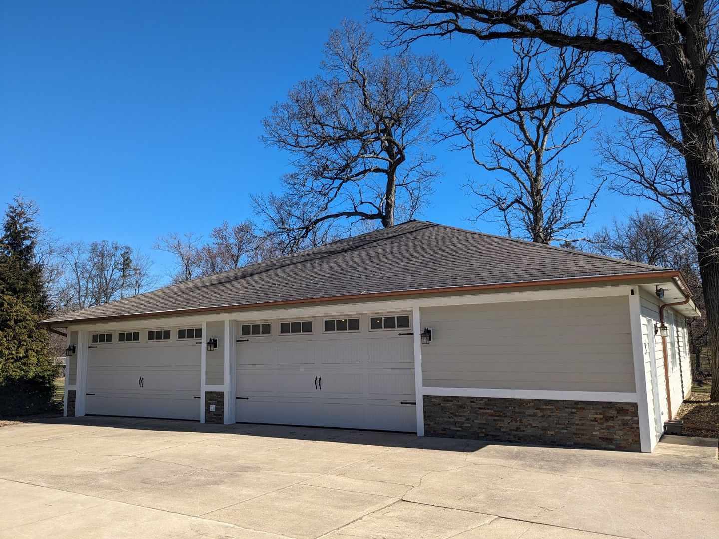 181 North Prince Crossing Road West Chicago, IL 60185 - Photo 7 of 62 a view of a house with a tree