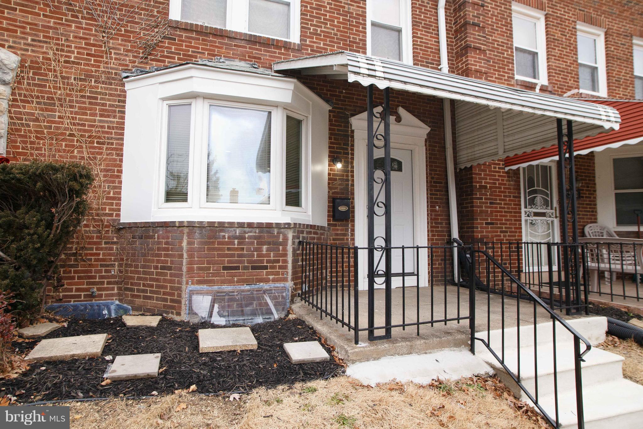 1550 Sheffield Road Baltimore, MD 21218 - Photo 2 of 34 Front Porch
