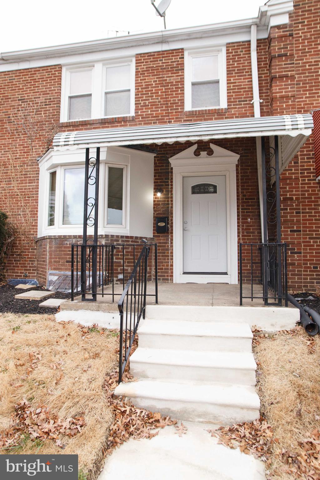 1550 Sheffield Road Baltimore, MD 21218 - Photo 3 of 34 Front Porch